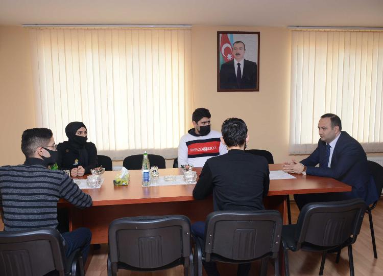 Şeir müsabiqəsinin qalibləri mükafatlandırılıb 
