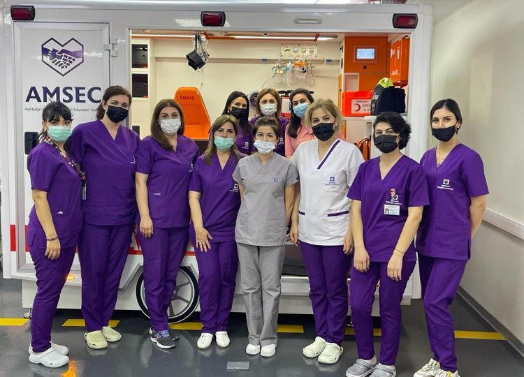 Mərkəzi Gömrük Hospitalının tibb bacıları “Kritik vəziyyətlərdə ilk tibbi yardım” təlimində iştirak ediblər 