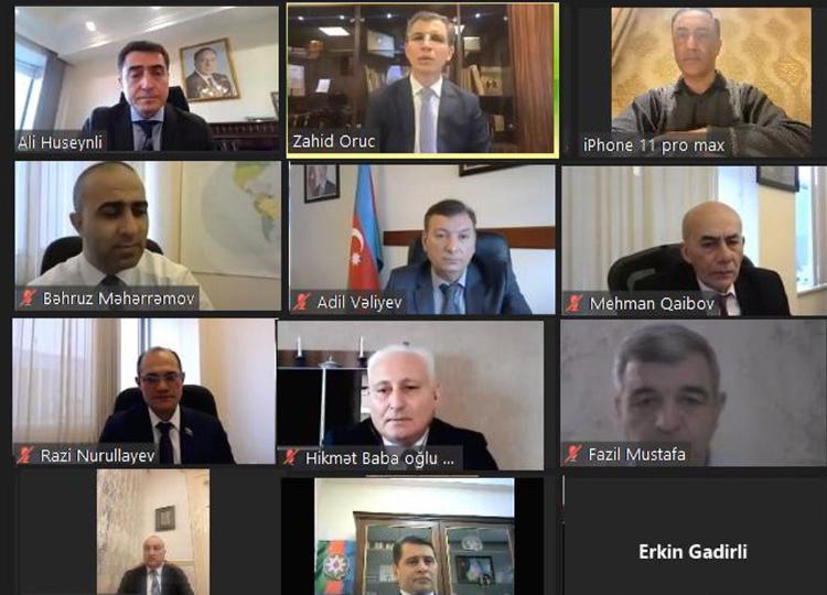 Komitələrin birgə iclasında "Media haqqında" qanun layihəsi videokonfrans formatında üçüncü oxunuşda müzakirə olunub 