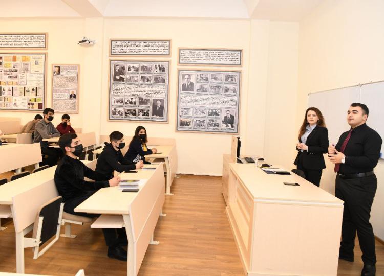 Tələbələr üçün "Karyerada ilk addım" mövzusunda master-klass keçirilib 