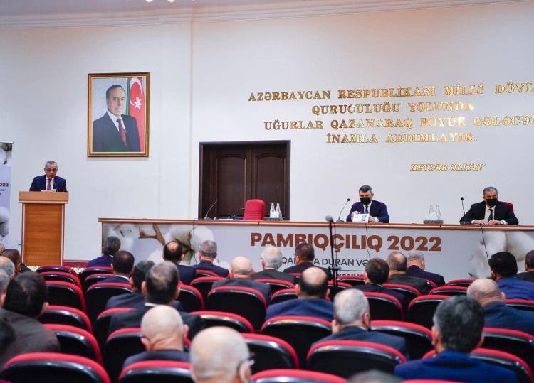 Salyanda "Pambıqçılıq-2022: qarşıda duran vəzifələr" mövzusunda Respublika Müşavirəsi keçirilib 