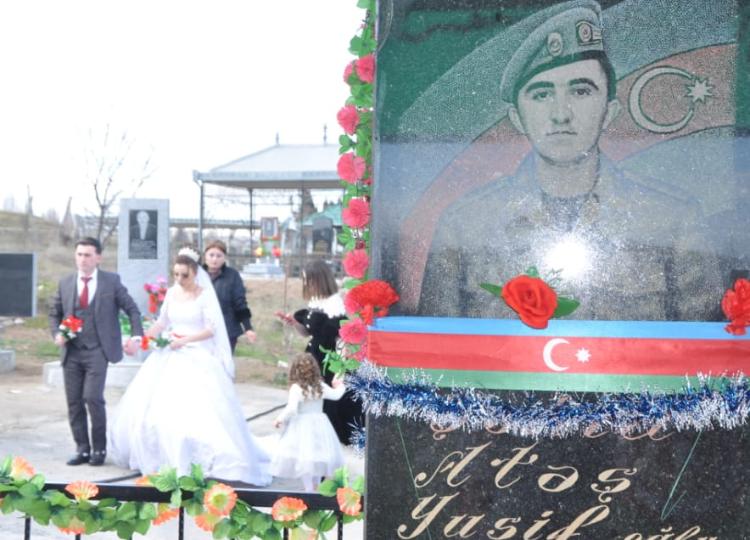 Şəhid qardaşının toy şənliyinin musiqi təşkilatçılığı, video və fotoçəkilişi Ağstafa Regional Mədəniyyət İdarəsi tərəfindən qarşılanıb - FOTO