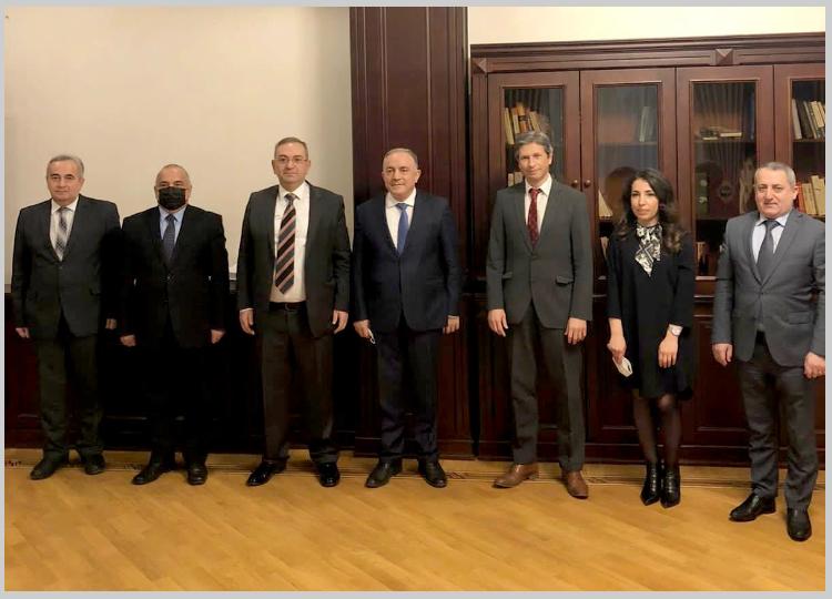 DAAD-ın Qafqaz ölkələri üzrə regional əlaqələndiricisi Gebhard Reul AzTU-nun qonağı olub 