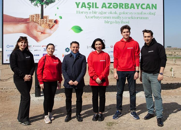 "PAŞA Bank" ağacəkmə aksiyasına qoşulub 