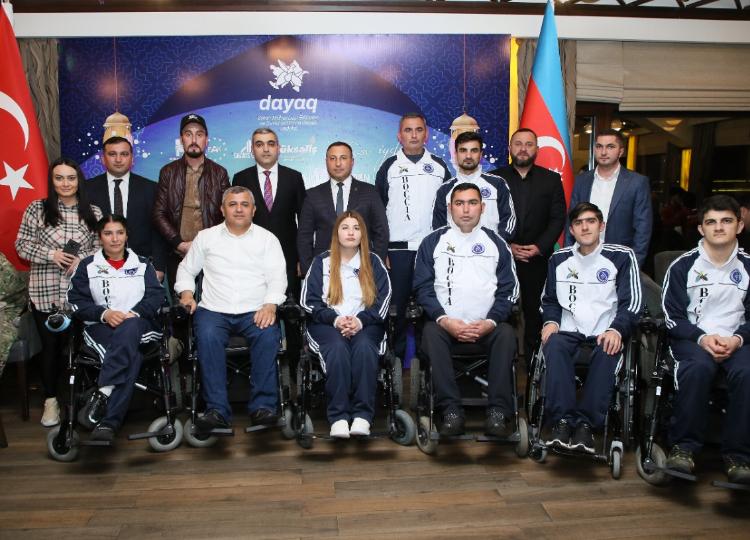 "Dayaq" tərəfindən Vətən Müharibəsi Əlilləri və Şəhid ailələri üçün İftar süfrəsi təşkil edilib 