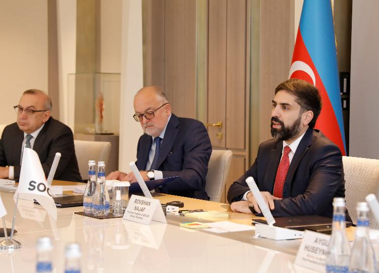 Rövşən Nəcəf "Uniper" şirkətinin baş icraçı direktoru ilə görüşüb - FOTO