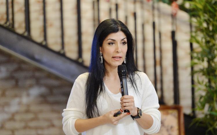 Nigar Arpadarai: "Zəngəzur dəhlizi ilə bağlı real addımlar görmək istəyirik. Sözlər yox, əməllər önəmlidir" 