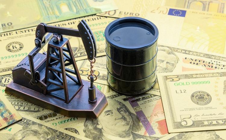 Mayda gündəlik xam neft hasilatı 571,3 min barrel olub 