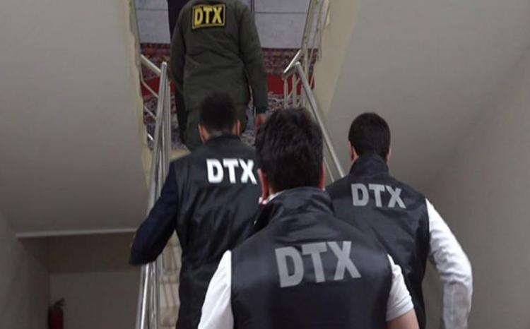 DTX Gömrük Komitəsində əməliyyat keçirdi - Vəzifəli şəxslər saxlanıldı 