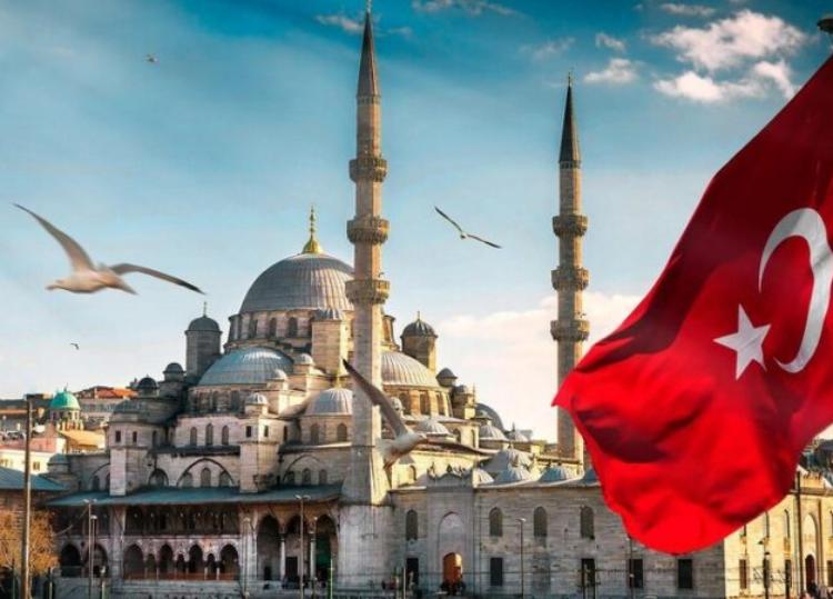 Türkiyə turistlər üçün daha bir məhdudiyyəti aradan qaldırıb 