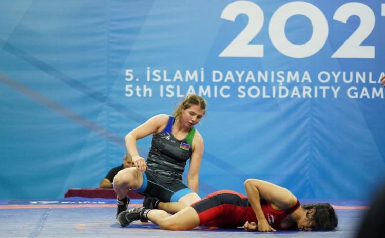 Azərbaycanın qadın güləşçisi Tatyana Omelçenko bürünc medal qazanıb 