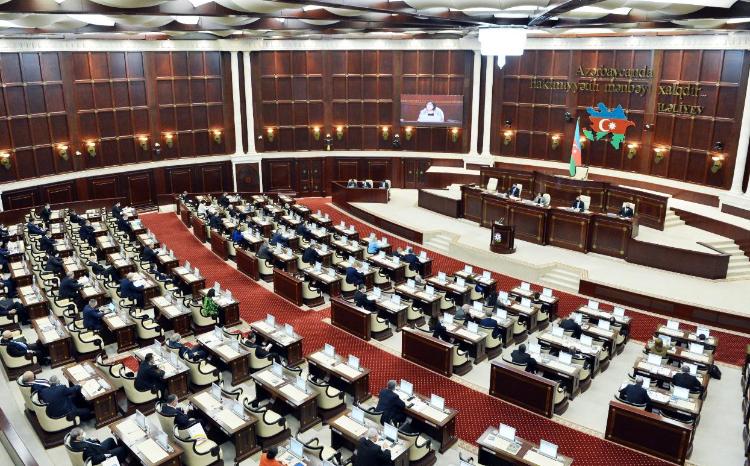 Work on Political Parties Law Continues at Milli Majlis 
