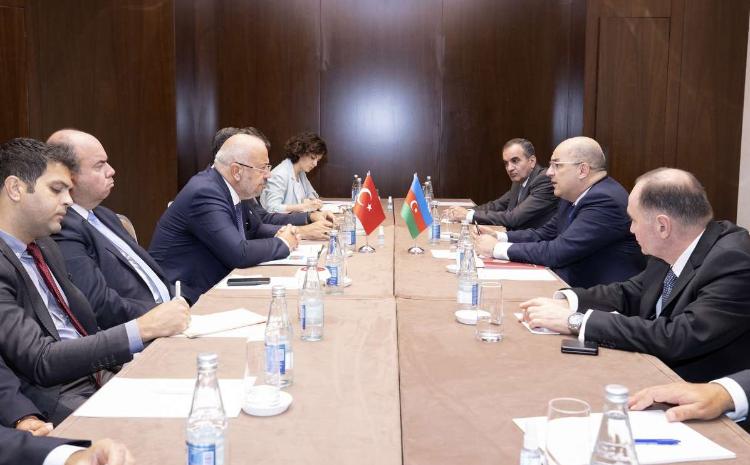 Azərbaycan və Türkiyə gömrük xidmətlərinin nümayəndə heyətləri arasında görüş keçirilib 