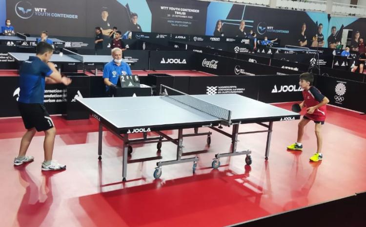 Daha bir stolüstü tennisçimiz 1/8 finalda 
