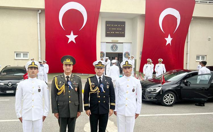 Вручены дипломы военнослужащим, завершившим обучение в Турции 