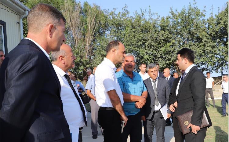 İcra başçısı vətəndaşlarla görüşdü 