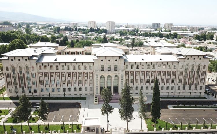 ADAU Türkiyənin Ege Universiteti ilə birgə "İqtisadiyyat" ixtisası üzrə beynəlxalq ikili diplom proqramlarına tələbə qəbulu elan edir 