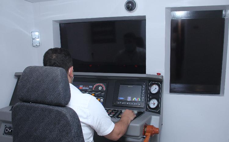 Bakı metropoliteni qatar maşinistlərinin seçimini elan edir 
