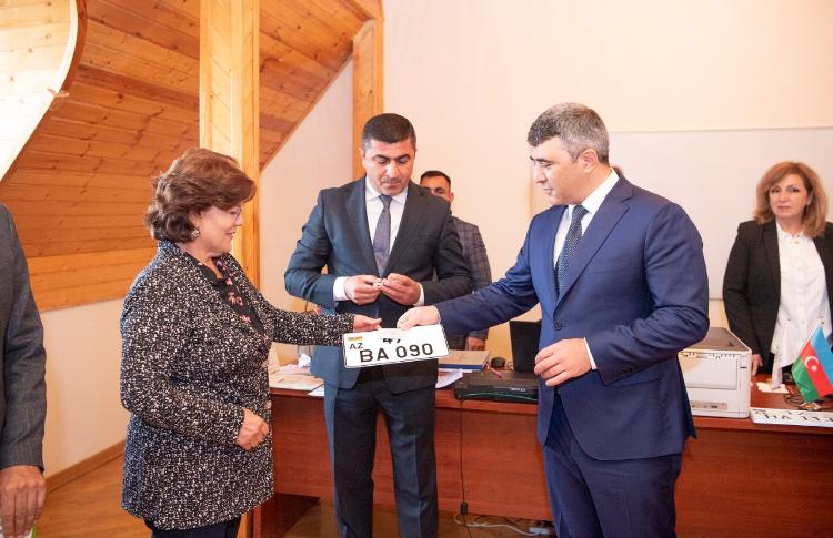 Nazir İnam Kərimov Neftçalada vətəndaşları qəbul edib 