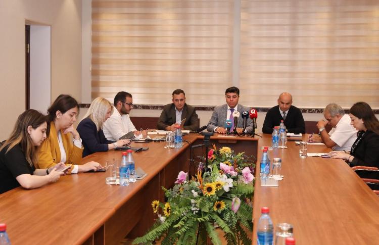 "Açıq qapı"da səslənən 9 ayın yekunu və SOCAR "Azəriqaz" İB-nin ictimaiyyətə müraciəti 