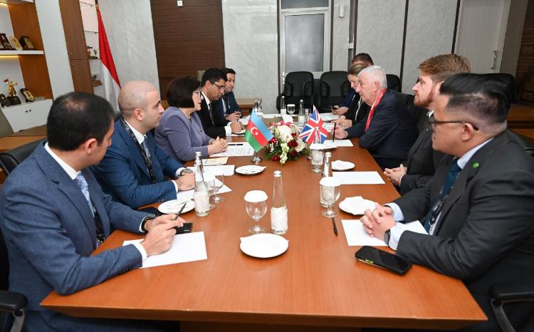 Sahiba Gafarova and Speaker of the UK House of Commons in Jakarta 