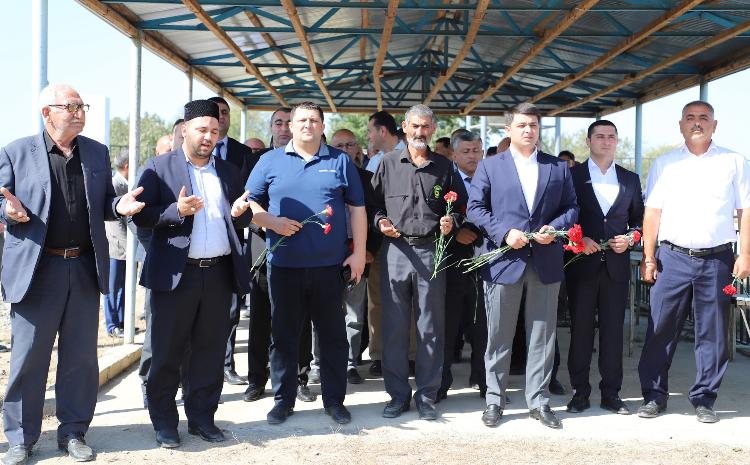 Neftçala rayonunda Vətən müharibəsi şəhidlərinin il dönümü ilə əlaqədar olaraq ailələri ziyarət olunub 