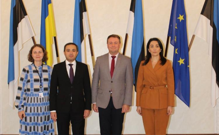 Ombudsman Tallində Estoniya rəsmiləri ilə görüşlər keçirib 