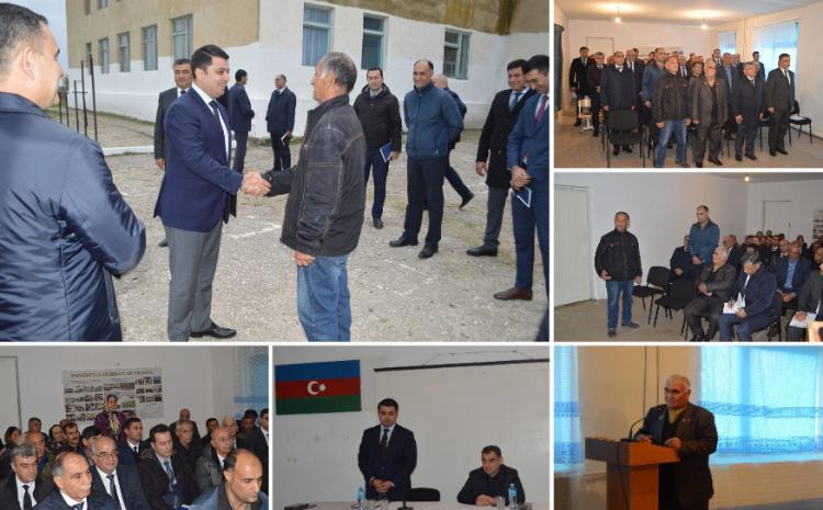 İcra Hakimiyyəti başçısı Şirvanlı kəndinin sakinləri ilə görüş keçirib 