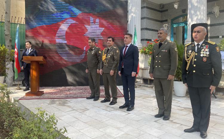 İranda 8 Noyabr - Zəfər Günü ilə bağlı rəsmi qəbul təşkil olunub 