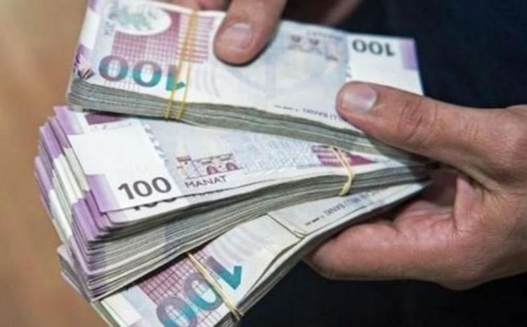 Həbs olunan məmur günə 97 min mənimsəyirmiş 