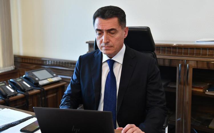 Hüquq siyasəti və dövlət quruculuğu komitəsinin iclasında 
