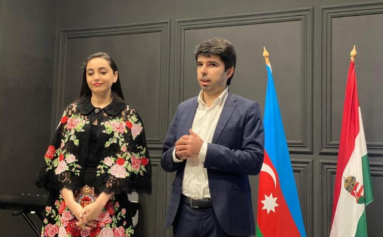 Budapeştdəki Azərbaycan Evində gənc soydaşımızın "Azərbaycandan dünyaya musiqi töhfəsi" layihəsi təqdim edilib 