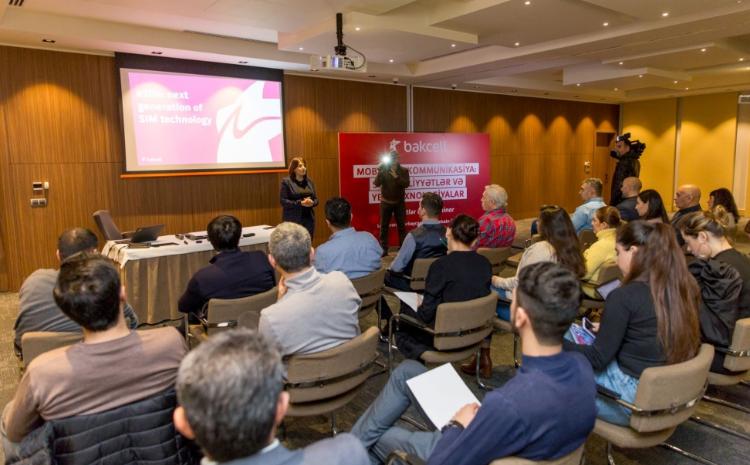 "Bakcell" jurnalistlər üçün seminar keçirib 