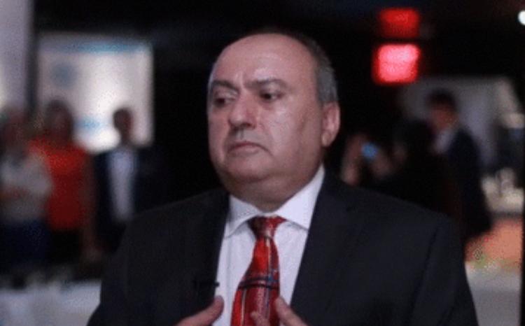 ABŞ-da yaşayan rəssam soydaşımız mina probleminin həllinə dəstək üçün əsərlərini satışa çıxarıb 