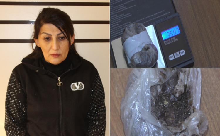 Mingəçevirdə qadının çantasından külli miqdarda heroin aşkarlanıb 