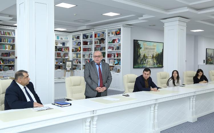 MEK-də vikipediyaçılarla görüş keçirilib 