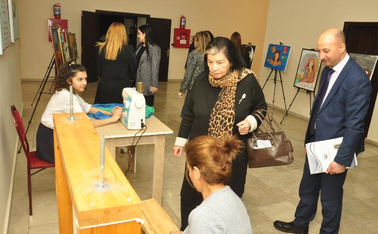Ombudsman Aparatının əməkdaşı məişət zorakılığı ilə mübarizəyə həsr olunmuş maarifləndirmə tədbirində iştirak edib 