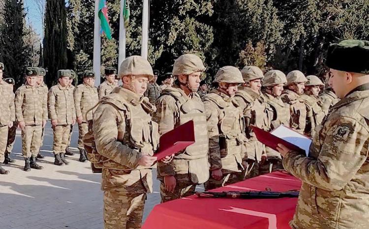 Azərbaycan Ordusunda müddətli həqiqi hərbi xidmətə qəbul və ehtiyata buraxılma tədbirləri keçirilir - VİDEO