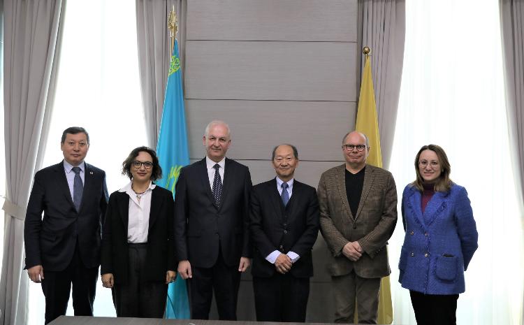 Beynəlxalq Türk Akademiyası ilə Nazarbayev Universiteti arasında Anlaşma Memorandumu imzalanıb 