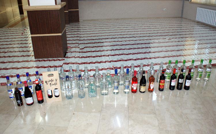 Külli miqdarda siqaretlər və spirtli içkilər aşkar edildi 