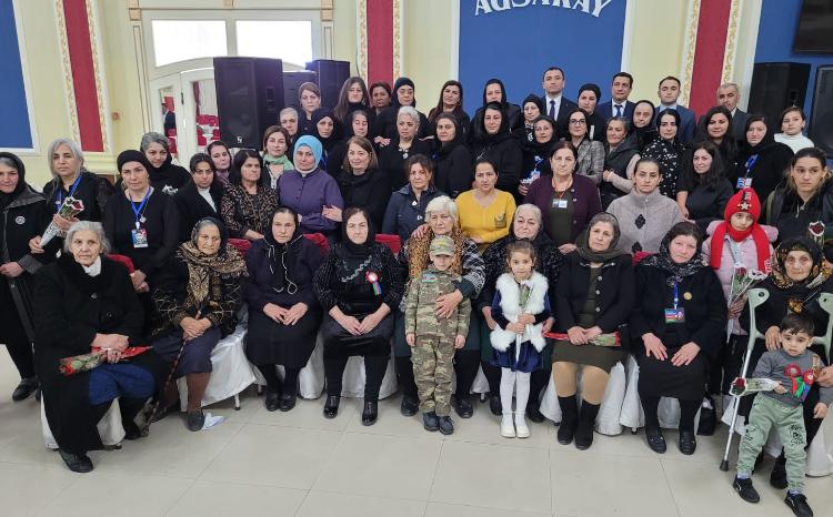 Ağdaşda 8 mart-Beynəlxalq Qadınlar Günü münasibətilə şəhid ailələrinin qadın üzvləri üçün bayram tədbiri keçirilib 
