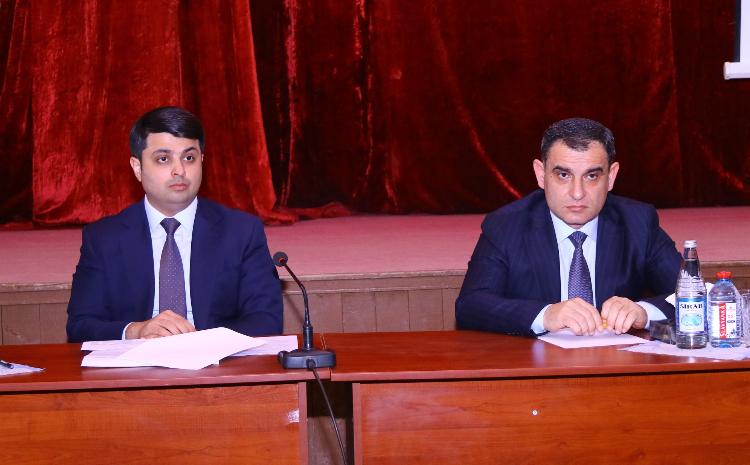 İcra başçısı vətəndaşların problemlərini dinləyib 