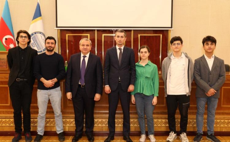 Награждены лицеисты БГУ – победители конкурса «Ученые будущего» 
