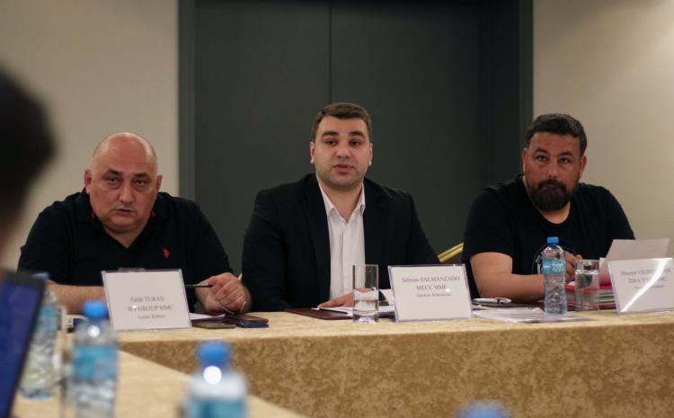 "Şərq Bazarı" ilə bağlı milyonluq qalmaqal - Şirkətlər "6-cı mərtəbə" MMC-dən narazıdır 