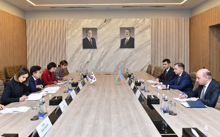 Nazir müavini Samir Məmmədov Koreya Respublikasının nümayəndə heyəti ilə görüşüb 