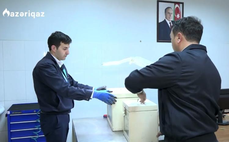İşçi qrupu sayğaclara baxdı, yoxladı, qanunsuz müdaxiləni aşkarladı - VİDEO