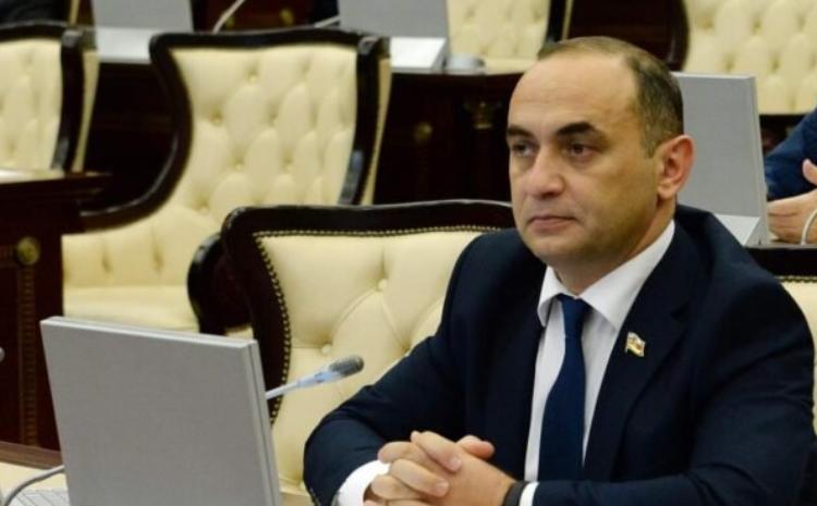 Ceyhun Məmmədov: "Ona görə tariximizi yaxşı öyrənib, ciddi nəticələr çıxarmalıyıq." 