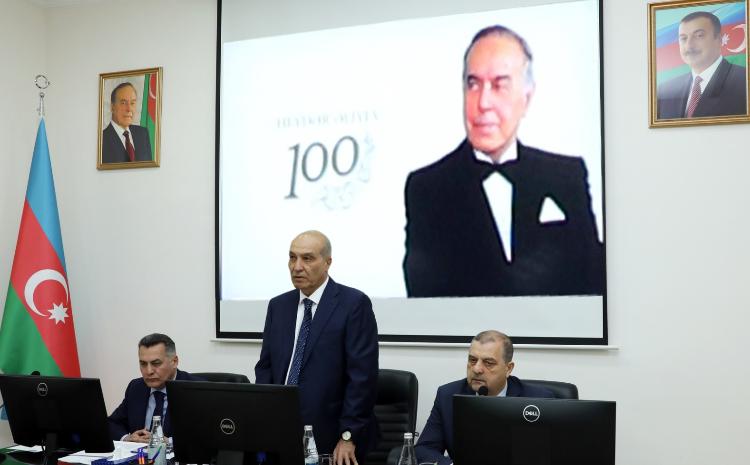 "Ədalət mühakiməsinin inkişafında Ulu Öndər Heydər Əliyevin xidmətləri" mövzusunda tədbir keçirilib 