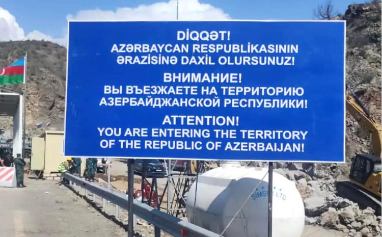 Azərbaycan - Ermənistan sərhədində bu sözlər yazıldı 