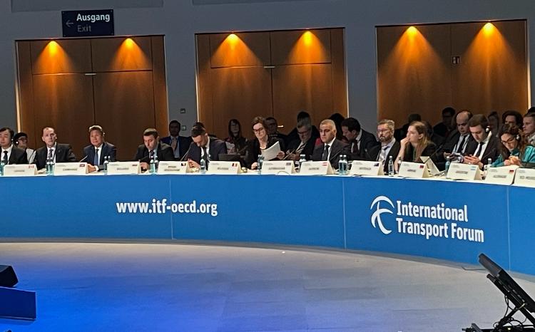 Azərbaycan ilk dəfə olaraq 2025-2026-cı illər üçün Beynəlxalq Nəqliyyat Forumunun prezidenti seçilib 